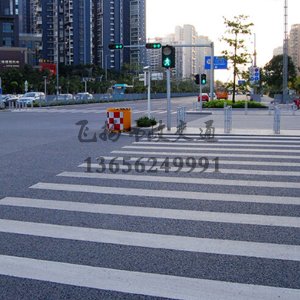 說一說蘇州道路劃線劃分為哪些？對應(yīng)表示什么？